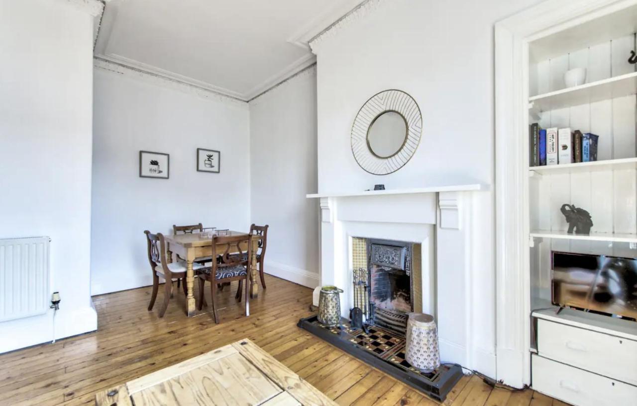 Entire Period Flat By City Centre Edinburgh Eksteriør bilde