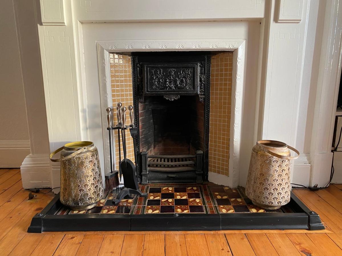 Entire Period Flat By City Centre Edinburgh Eksteriør bilde
